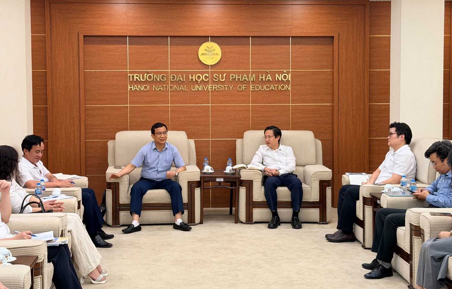 Trường Đại học Hồng Đức trao đổi kinh nghiệm đào tạo các ngành nghệ thuật đặc thù tại Trường Đại học Sư phạm Hà Nội